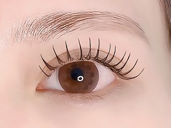 コネクト(CONNECT)の写真/《人気メニューのLEDパリエクで褒められるお目元に◎》まつ毛が白目に被らず瞳をより美しく見せます♪