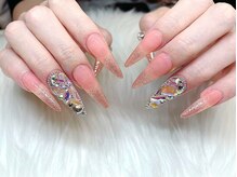 リム(Limb)の雰囲気（３D、ロングネイルや大切な日のネイルもお任せください♪）