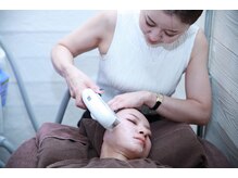 ザ シー タイムレスビューティ(THE SHE)の雰囲気（気になるシミ狙い撃ち！フォトの力でワントーンじゃ終わらない！）