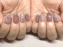 パープルの爪屋/大人のキラキラ上品ネイル♪