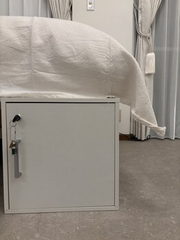 カティエ 表参道(Katie.)/貴重品はセーフティボックスへ♪