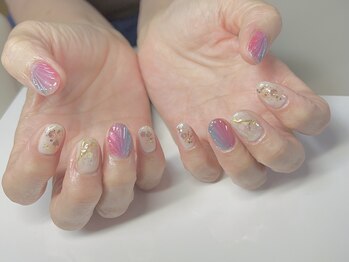 ティナ ネイルスタジオ(Tina Nail Studio)/
