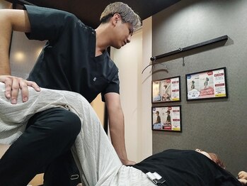 NAORU整体　博多院【肩こり・腰痛・猫背・骨盤・姿勢矯正】/骨盤矯正