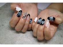 ネイルサロン R/スタイリングコース　AKI