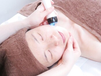 ビューティースタイル リラクゼーション 吉祥寺/ハイパーナイフ 顔施術