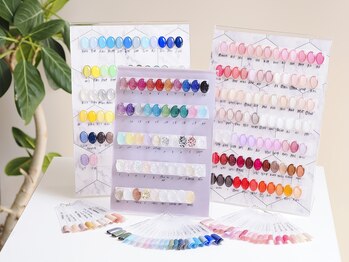 ファン ネイルアンドエステ(FAN)/カラーが豊富