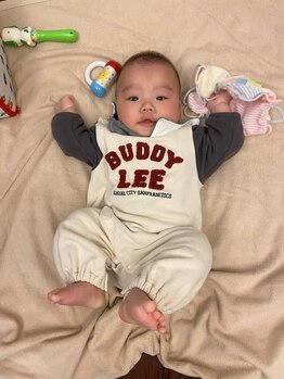 子育てママの整体サロン/施術中のお子様の様子