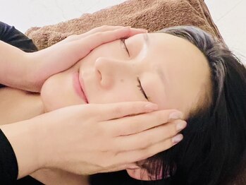 こゆびヒメ 市川駅前店の写真/【食いしばり・ エラ膨れをVに】小顔専門店でガチガチエラ張り骨格を解きほぐす！諦めていた顔周りに自信★