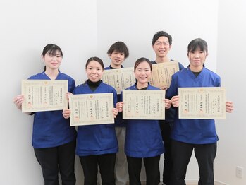 西院駅前鍼灸整骨院/国家資格保有者が施術します！