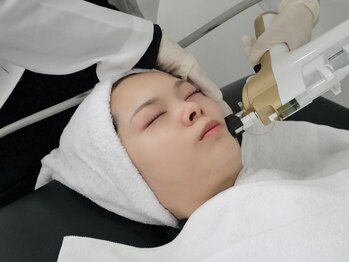 サロン ド フェイス モアナ(Salon de Faith Moana)の写真/韓国肌管理で話題沸騰！脂肪分解剤『レモンボトル』で、フェイスラインすっきり小顔が叶う◇