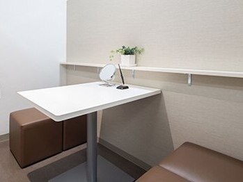 シーズ ラボ 名古屋駅前店/カウンセリングルーム