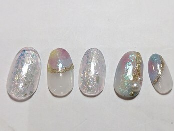 ネイルブレイク リリア(Nail Break lilia)/【初回オフ無料】オーロラ