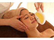 毛穴・黒ずみ・メイクのりが悪くてお困りの方【プレミアム全顏脱毛】