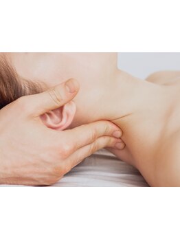 首・肩のつらさを改善したい