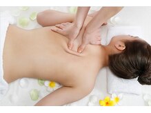 横浜自然堂 美骨サロン/難しい背中の引き締めも！