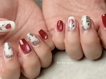 リッシュ ドゥ(RICHE deux)/薔薇ネイル