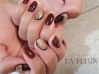 ラ フルール(La Fleur)/べっこうデザイン