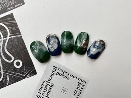 ダークグリーンニュアンス