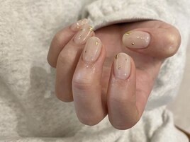 ベージュシンプルネイル