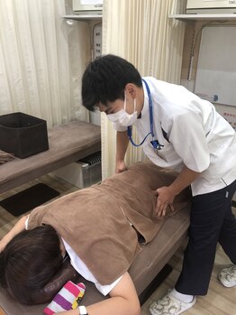 みつき鍼灸整骨院/【茨木市】施術風景