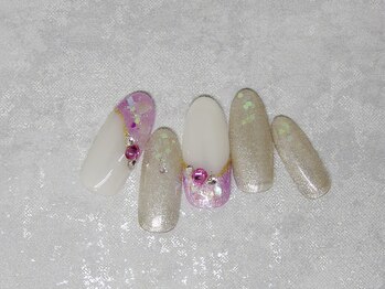ネイルライフ(NailLife)/ピンクシルバーフレンチ