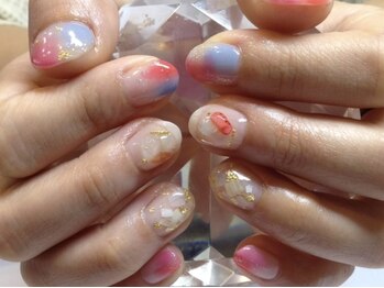 エクラン(ECRLN)/