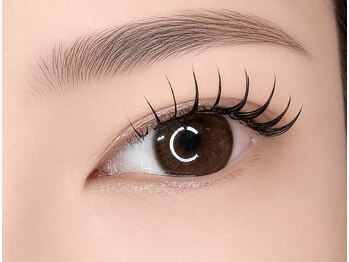 アイラッシュリリィ(Eyelash Lily)の写真/韓国アイドル風束感も◎目元で勝負♪[マツエク/マツパ]であなたの魅力を引き出します★