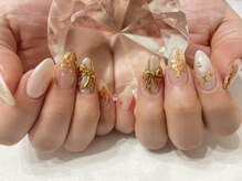 モアレ/キラキラリボンネイル