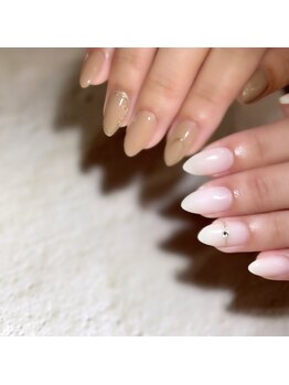アリー ネイル スタジオ(Ary nail studio)/アシメカラー