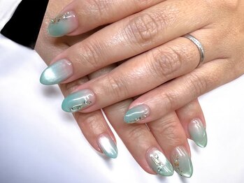 ネイルズミューコ 四谷三丁目店(nail’s MyuCo)/【Mint Veil】