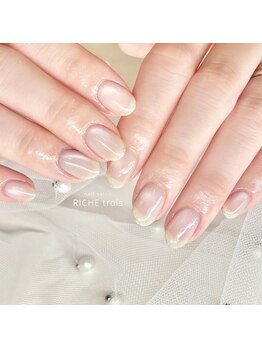 リッシュ トロワ(RICHE trois)/ぷるんと水光マグネットネイル