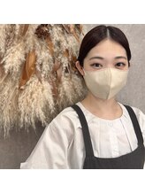 リリーメイ(Lilymay) ネイリスト mei