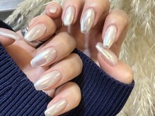 エー(A’)/《SHIORI》ホワイトミラーネイル