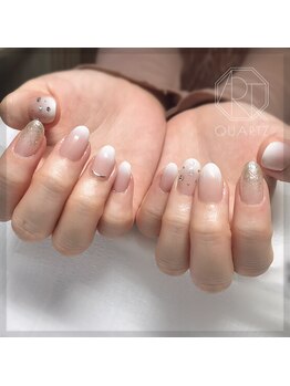 クオーツ(QUARTZ)/ホワイトグラデーション