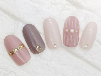 ネイル アンド アイラッシュ虹/ゴージャスコース