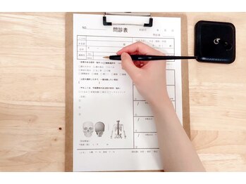 ビコツゼロ 青山(BIKOTSU ZERO)/カウンセリングシートを記入