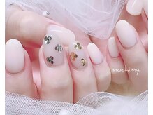 モチミィ(mochimy.)/＊ホログラムフラワーネイル＊