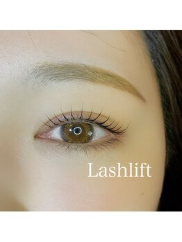 ダズリングビー(Dazzling B)/ラッシュリフト★