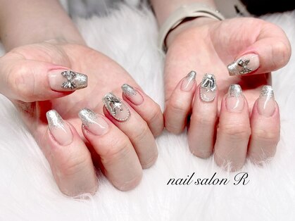 アール(R)の写真