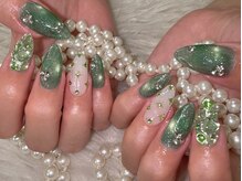 アルスネイル(Ars nail)の雰囲気（珍しい海外パーツが盛り沢山♪話題のクロムパーツもあります〇）