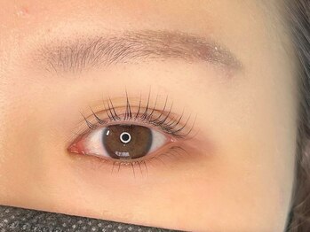 アンドアール(&R)の写真/自然な仕上がりと上品な目元なら【＆R】にお任せ♪少し印象を変えたい方やお仕事上派手にできない方にも◎