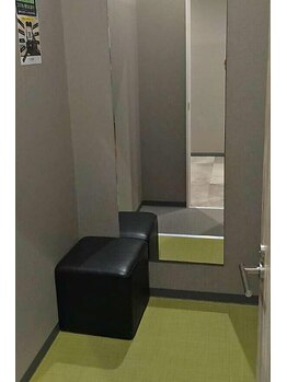 スマートストレッチ 館林店(SMART STRETCH)/更衣室は3部屋