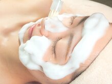 サレーヌ中野/3)ブラシ洗顔 