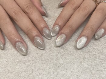 ロクサンサン(633)/シルバーマグネットネイル