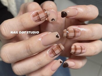 ネイルドットスタジオ 堺筋本町(NAIL DOT STUDIO)/90分アート