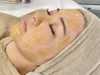 トム(Thom)の写真/【SNSで話題★艶肌wax&ハーブピーリング】産毛除去×毛穴汚れデトックスでたまご肌育成♪毛穴レスの水光肌*