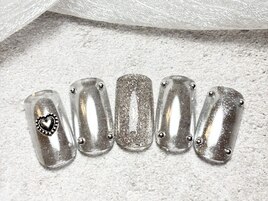 アシメデザイン