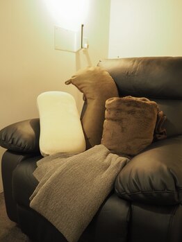 レム(Lem)/クッションやブランケットも完備