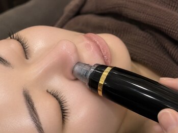 ルクサージュ(LUXAGE)の写真/毛穴の黒ずみ・ざらつき・開きに。大人の毛穴集中ケア

