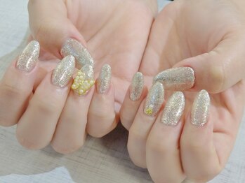 ラルネイル 大宮(Lull. nail)/*ラメワンカラー*蝶々*